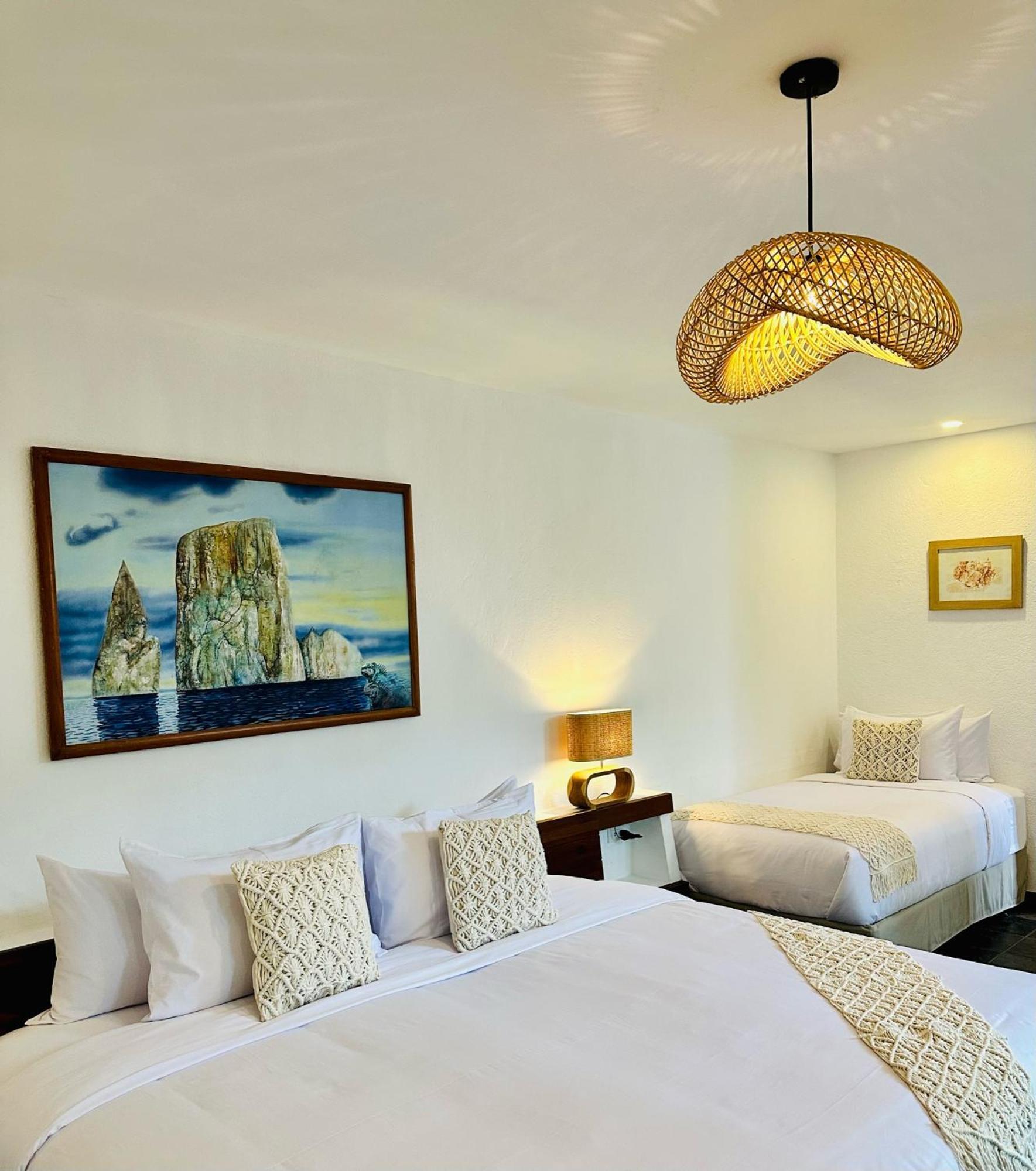 Hotel Villa Escalesia Galapagos Puerto Ayora  Ngoại thất bức ảnh